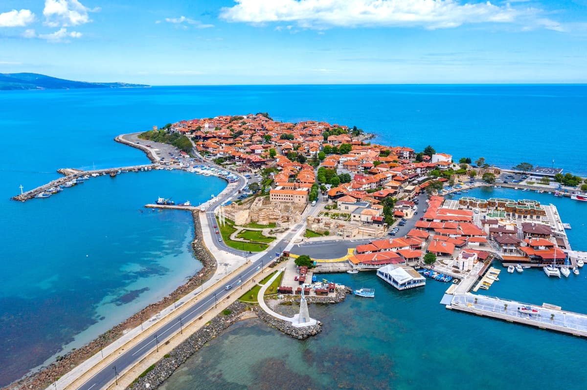 10 fantastiska kuststäder och resmål i Bulgarien