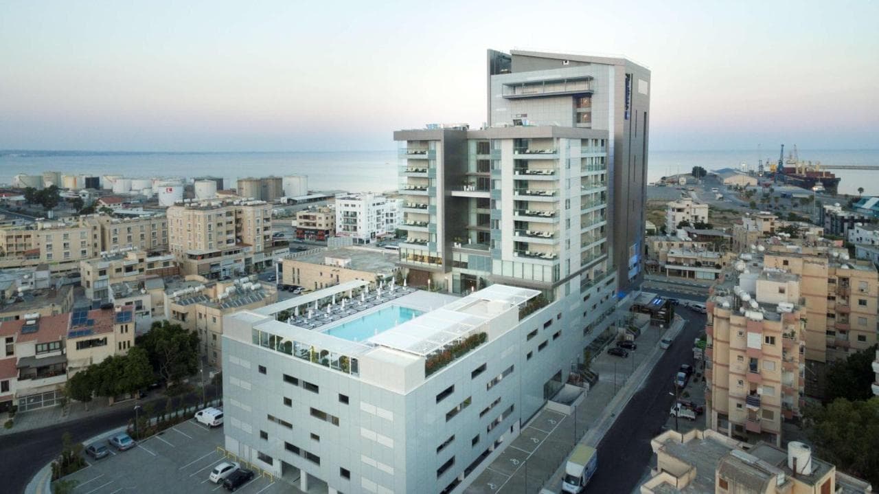 Radisson Blu Hotel, Larnaca main view