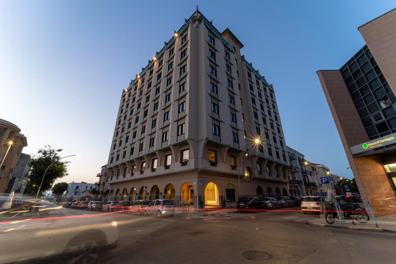 Hotel Catalunya main view