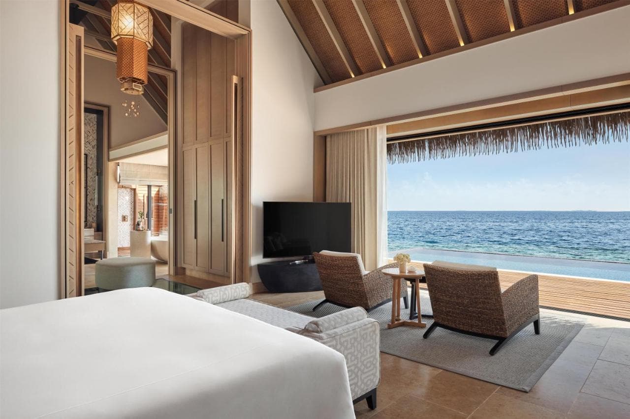 Waldorf Astoria Maldives Ithaafushi view 6