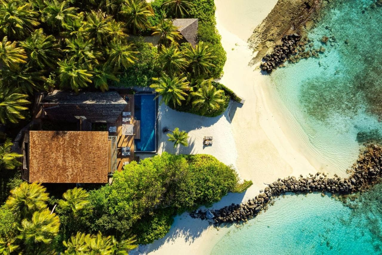 The St. Regis Maldives Vommuli Resort view 7