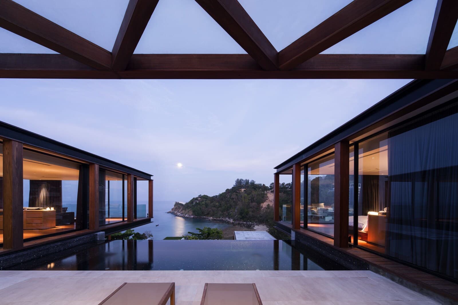 The Naka Phuket – huvudbild