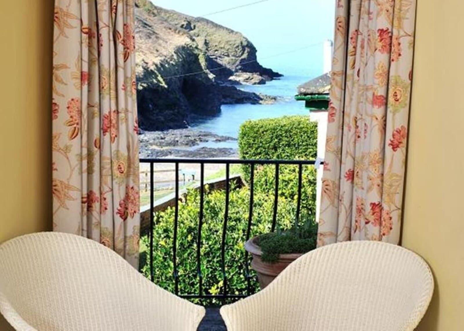 Port Gaverne Hotel – bild 5