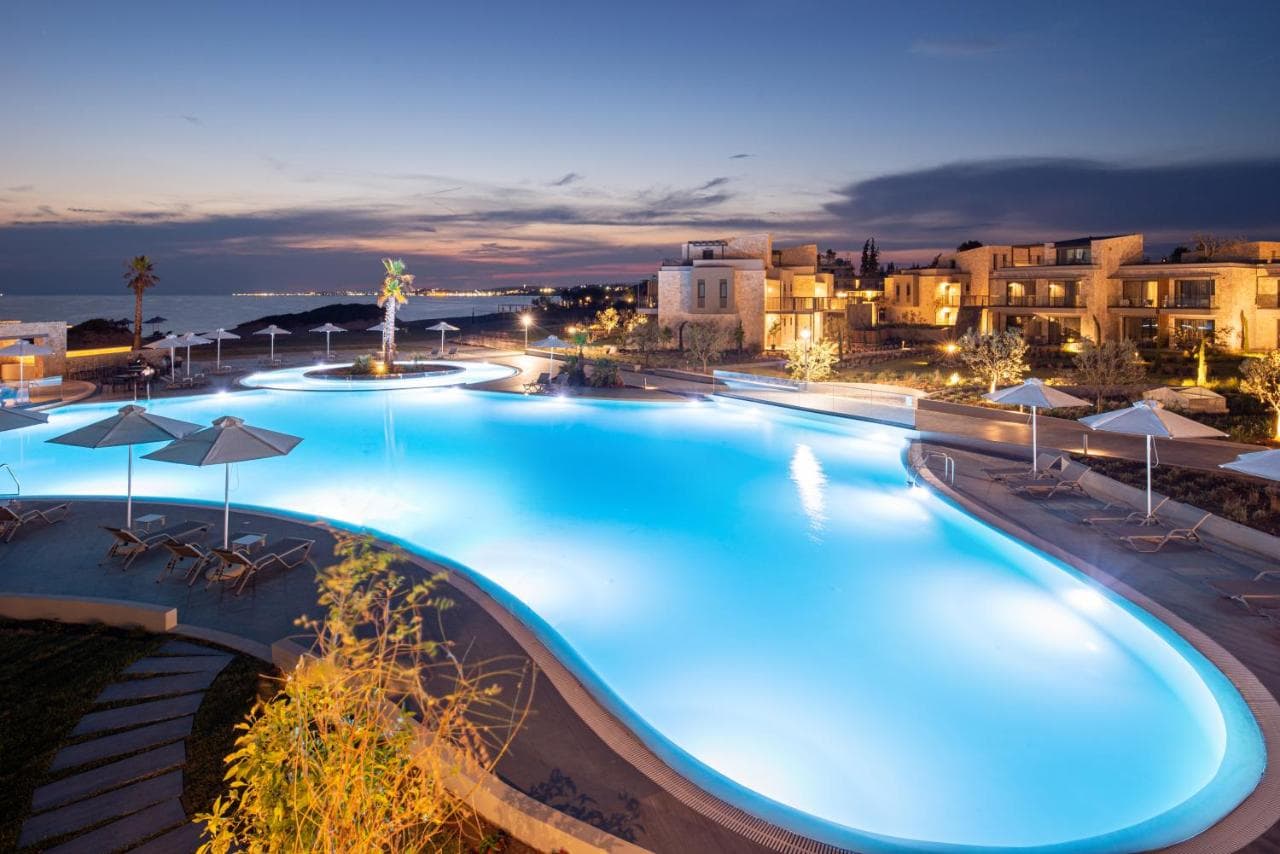 Portes Lithos Luxury Resort – huvudbild