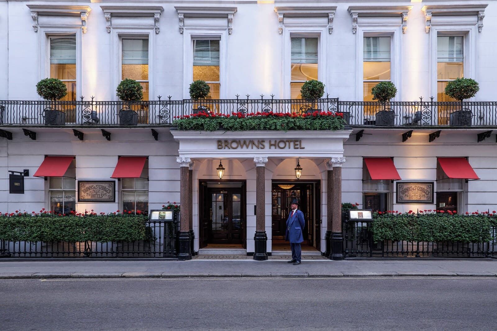 Brown's Hotel – bild 4