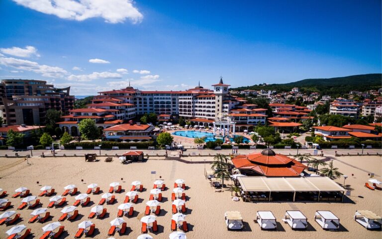 Royal Palace Helena Sands Hotel