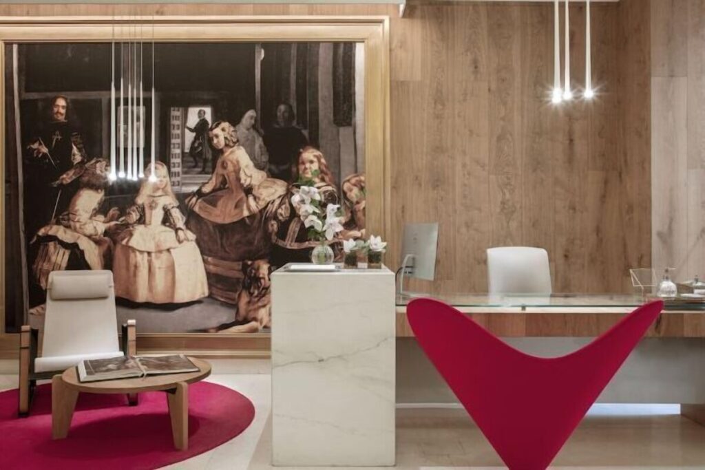 Palacio de los Duques Gran Meliá - Interiör från hotellet