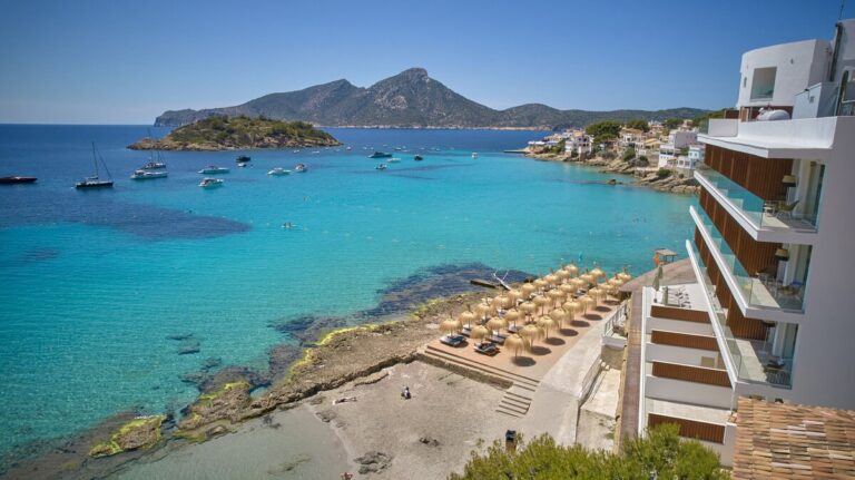 Universal Hotel Aquamarin